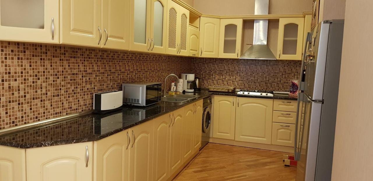 Gulluoglu Royal Suite Luxury Apartment Baku Exterior photo